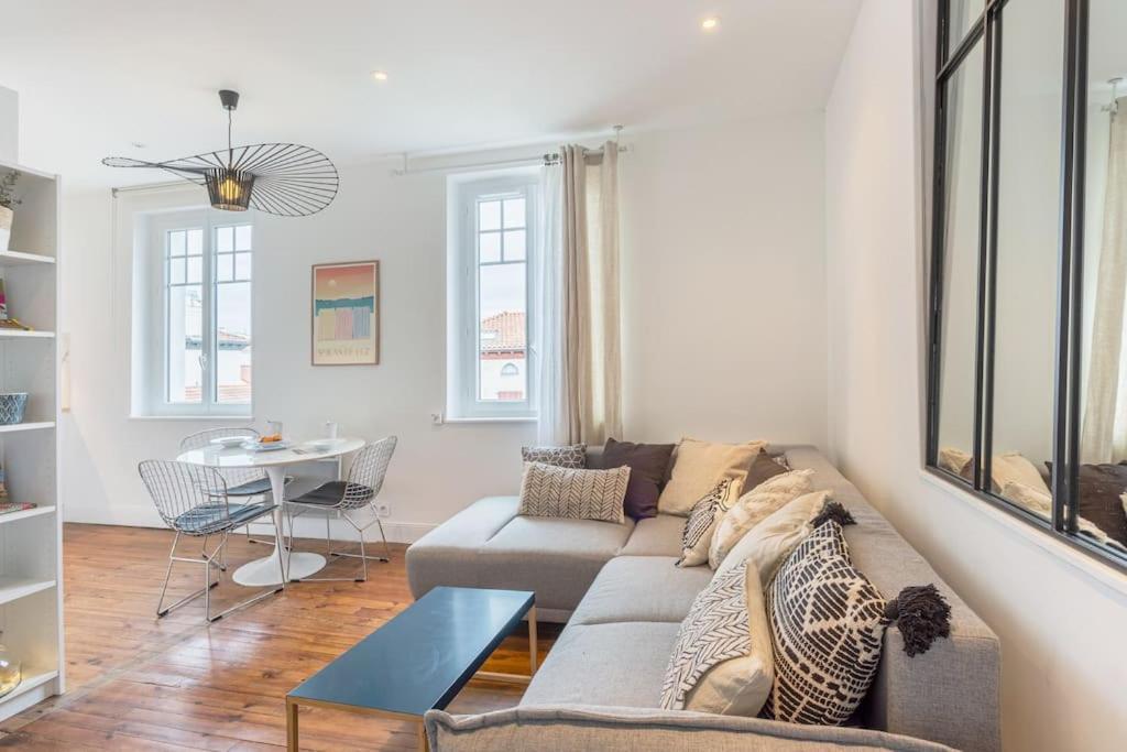 Appartement Rue Gambetta, Plage A 2 Min Saint-Jean-de-Luz Zewnętrze zdjęcie